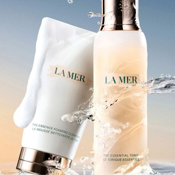 THE ESSENCE FOAMING CLEANSER 125ml