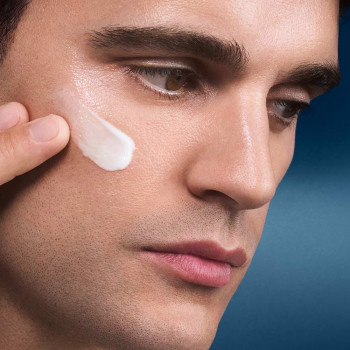 THE MOISTURIZING FRESH CREAM 30ml